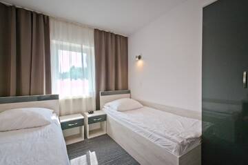 Фото номера Двухместный номер с 1 кроватью Отель Hotel Sezam Kraczkowa г. Крачкова 13