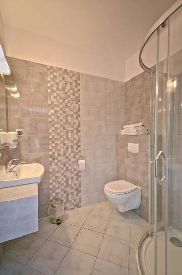 Фото номера Трехместный номер Отель Hotel Sezam Kraczkowa г. Крачкова 3