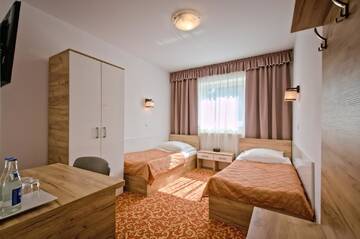 Фото номера Двухместный номер с 1 кроватью Отель Hotel Sezam Kraczkowa г. Крачкова 19
